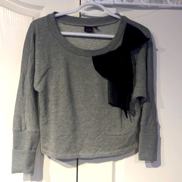 Material Girl Gray Sweater with Bow Detail - Size XS - Picture 1 of 4